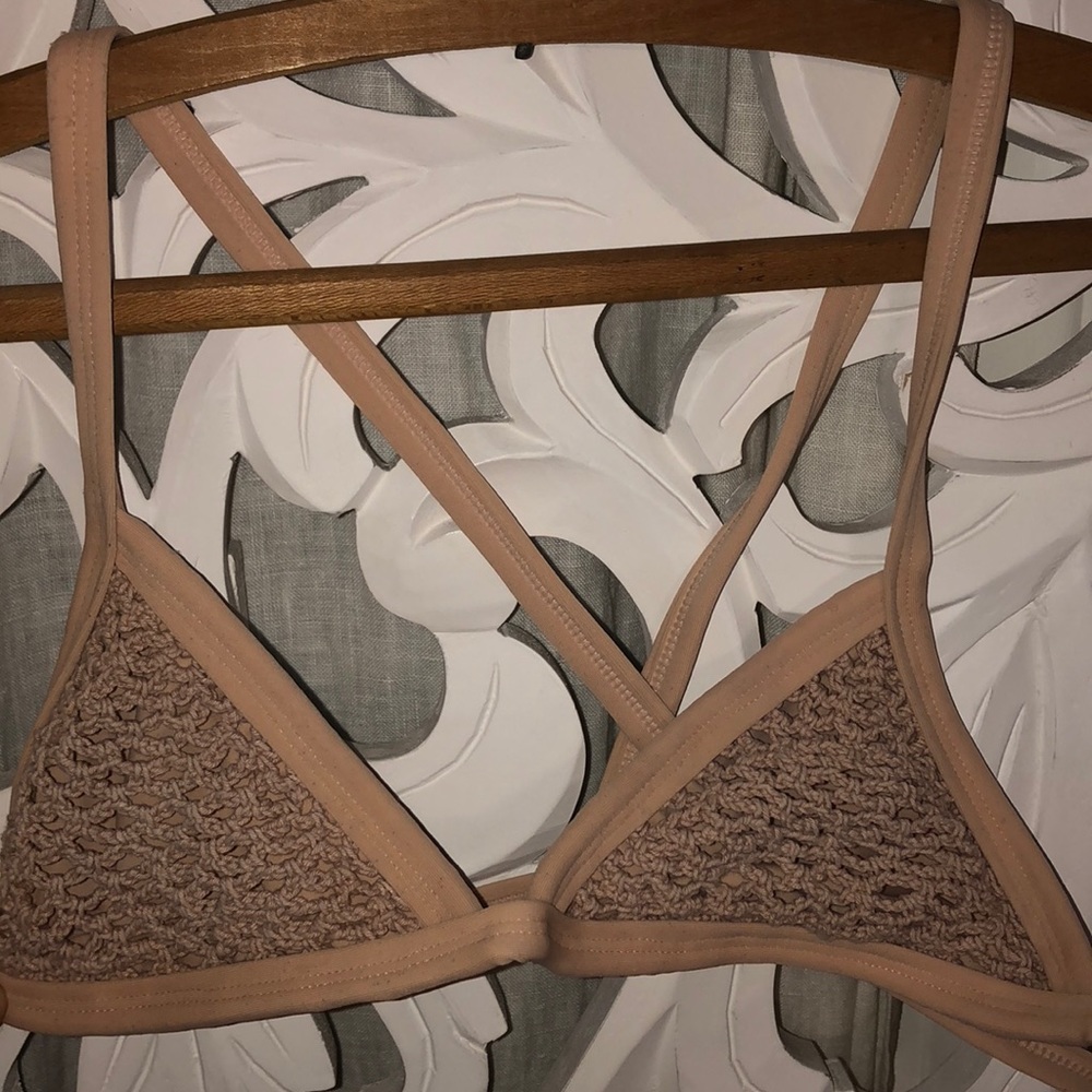 Posh pua sand bikini